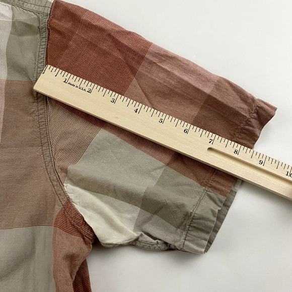 PrAna Size L Brighton Plaid Button Down Shirt Short Sleeve Organic Cotton - Picture 3 of 8